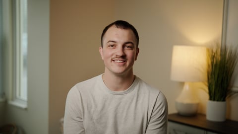 Fixing, Learning, Growing: How Carter is Building His Career at Vivie