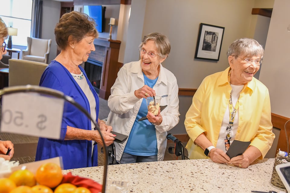 2024 - KNWM - WM Plaza (53)